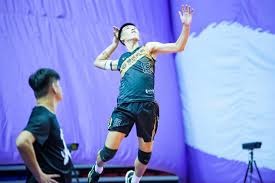 戈登带替补掀翻雄鹿！掘金残阵108-104胜出，字母哥绝望三分不中