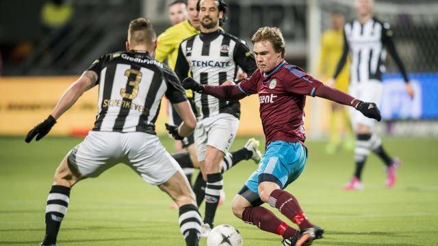 台上展示中 台上展示中