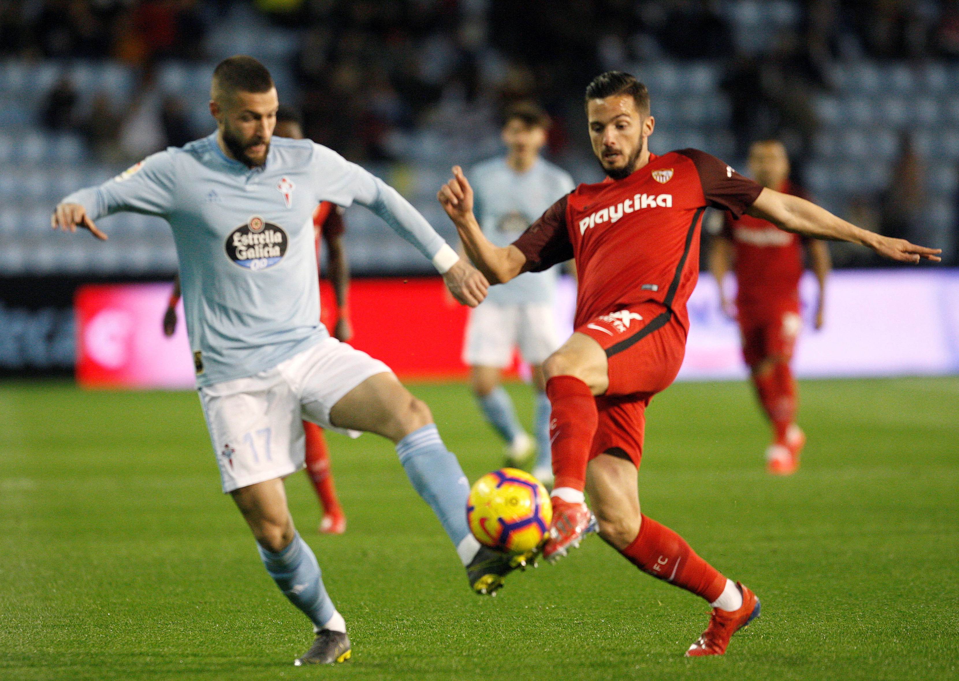 城雷霆队与 城雷霆队与