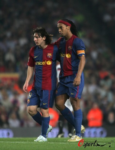 使得足球专 使得足球专