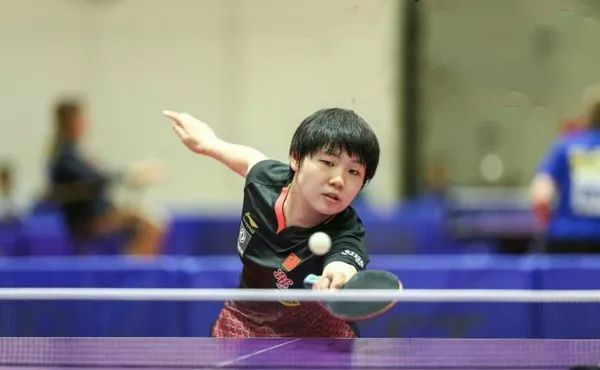 花四溅的竞 花四溅的竞